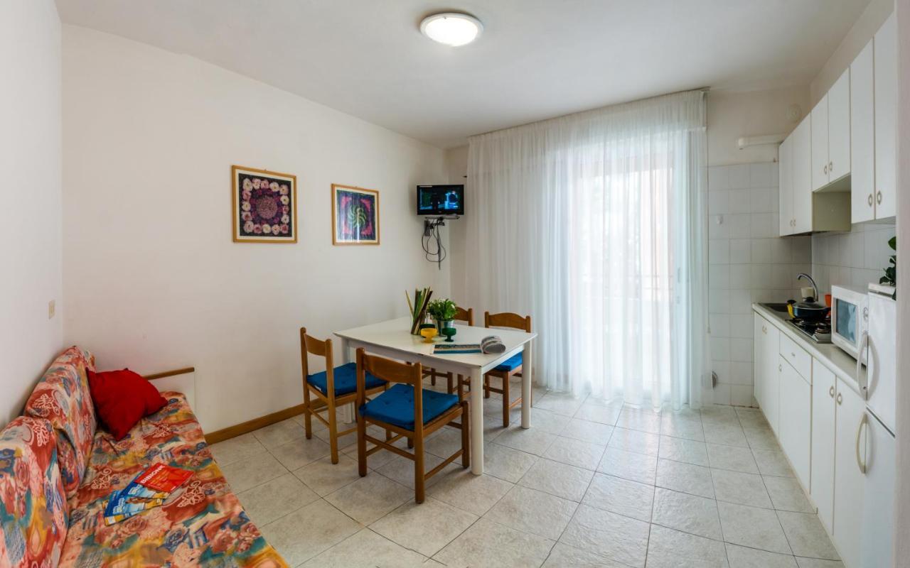 Villa Ginestra Bibione Exterior foto